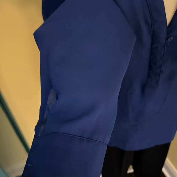 Rose and Olive royal Blue plunge, deep V blouse large - Picture 4 of 10